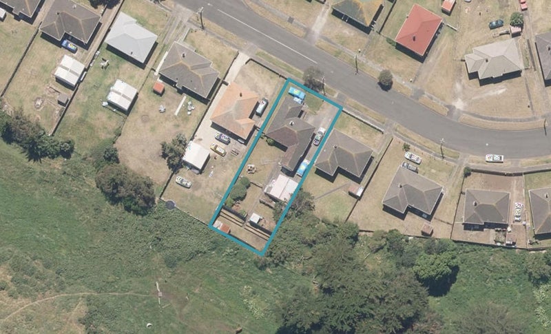 23 Akatea Street, Gonville, Whanganui - Carousel 1