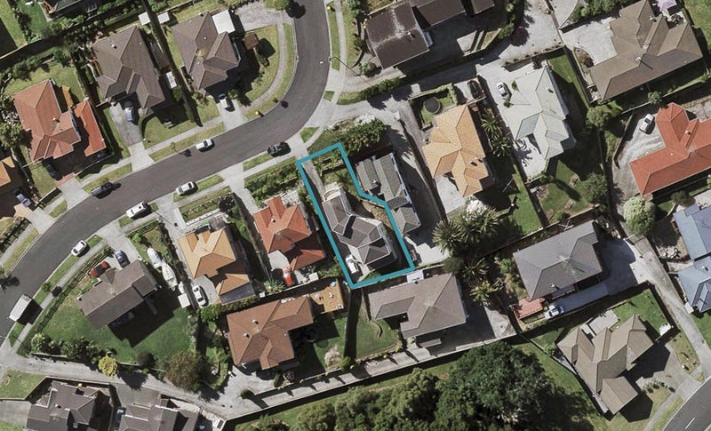 13A Chieftain Rise, Goodwood Heights, Auckland - Carousel 1