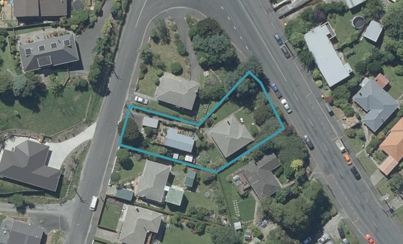 3 Ettrick Street, Glenross, Dunedin - Carousel 1