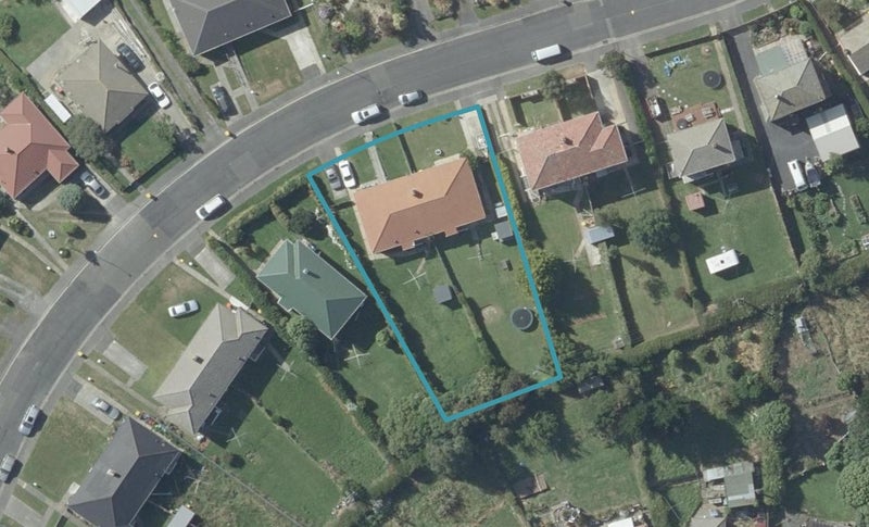 57 Clermiston Avenue, Corstorphine, Dunedin - Carousel 1