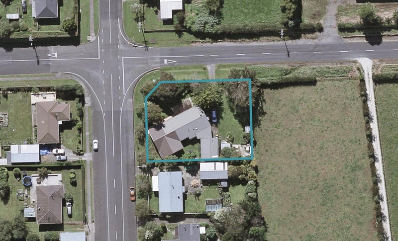 525 Richmond Road, Lepperton, New Plymouth - Carousel 1