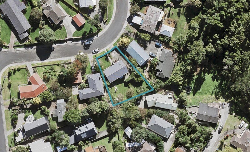 127 Kia Ora Road, Beach Haven, Auckland - Carousel 1