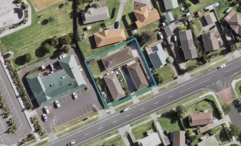 1/38 Riverton Drive, Randwick Park, Auckland - Carousel 1