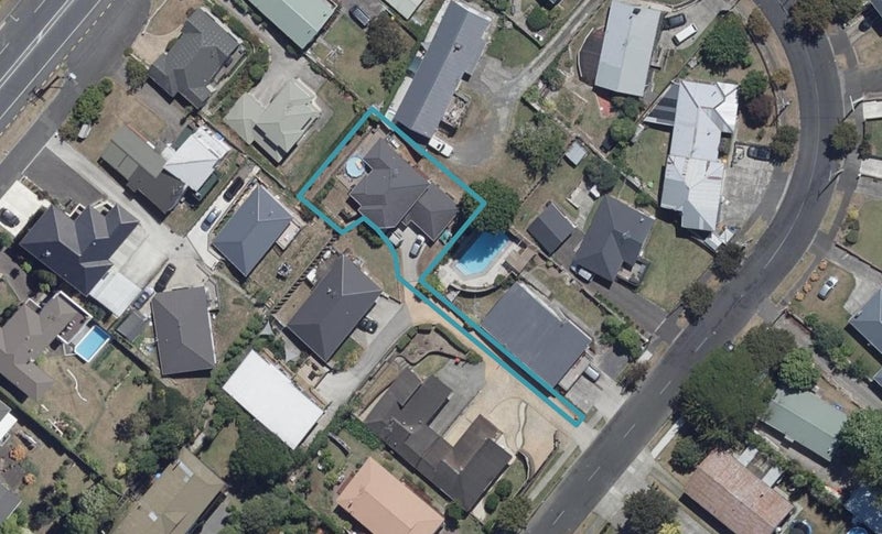 61 Ranui Street, Dinsdale, Hamilton - Carousel 1