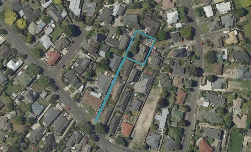 4 Silverdale Court, Terrace End, Palmerston North - Carousel 1