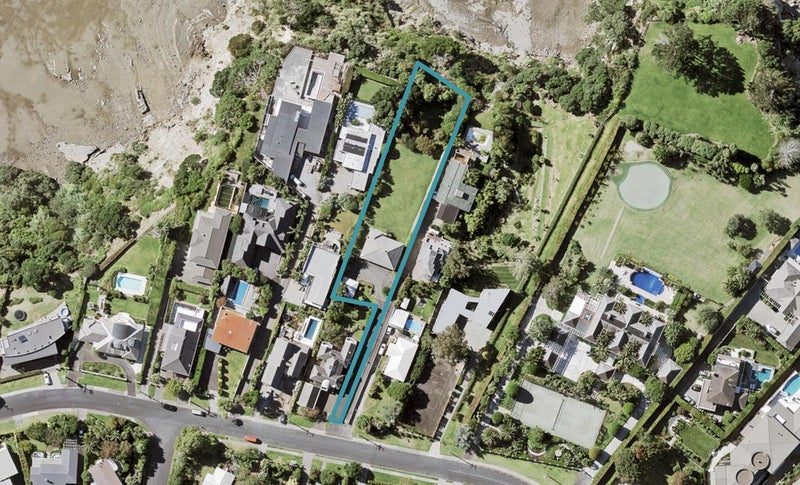 263 Bleakhouse Road, Mellons Bay, Auckland - Carousel 1