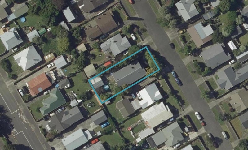 40 Burns Avenue, Takaro, Palmerston North - Carousel 1