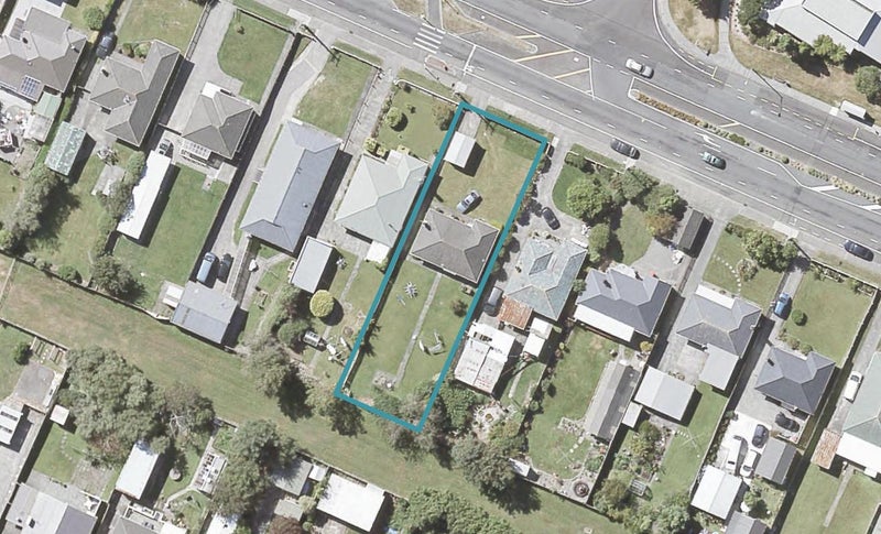 19 Wainuiomata Road, Wainuiomata, Lower Hutt - Carousel 1