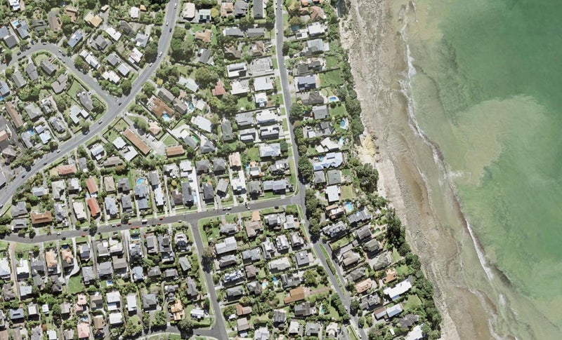 2/27 Sharon Road, Waiake, Auckland - Carousel 1