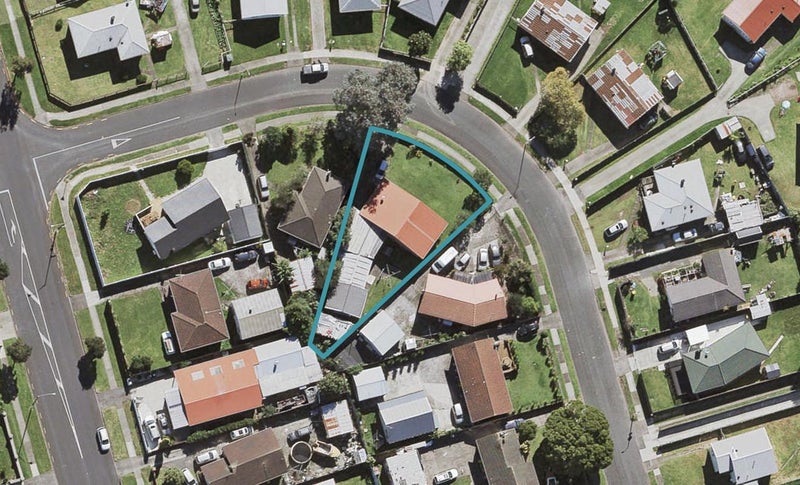 28 Comet Crescent, Mangere, Auckland - Carousel 1