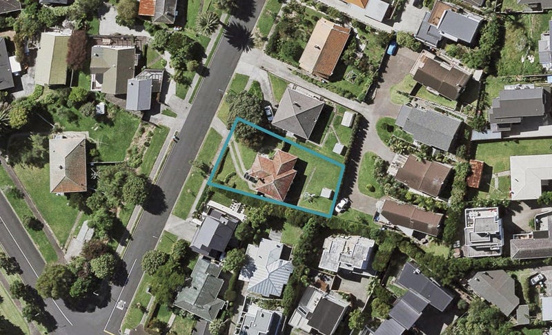 42 Ngake Street, Orakei, Auckland - Carousel 1
