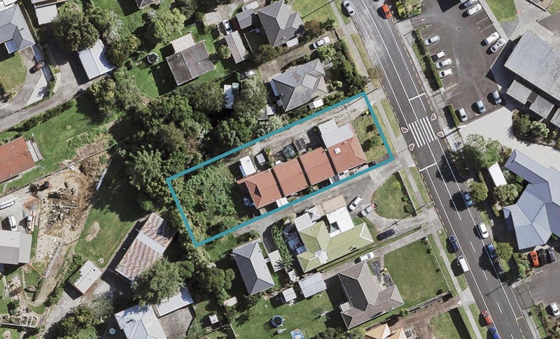 4/9 Scotts Road, Manurewa East, Auckland - Carousel 1