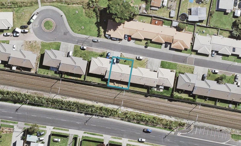 28 Carlas Way, Ranui, Auckland - Carousel 1