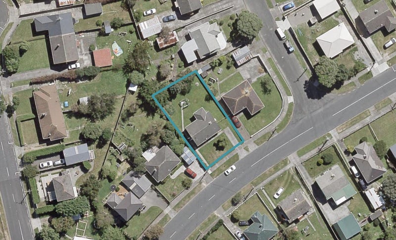 5 Reynolds Street, Taita, Lower Hutt - Carousel 1