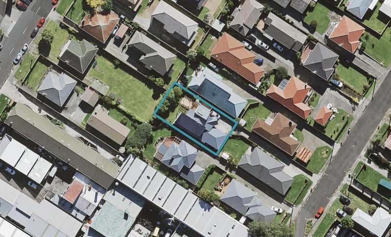6A Clinker Street, Three Kings, Auckland - Carousel 1