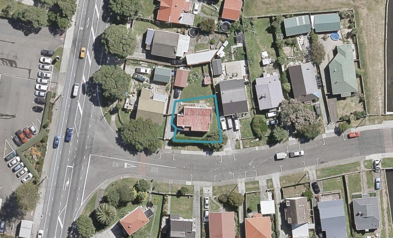 3 Elizabeth Street, Moera, Lower Hutt - Carousel 1