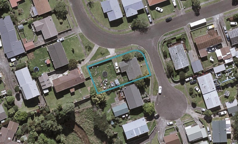 26 Trelawney Crescent, Westown, New Plymouth - Carousel 1