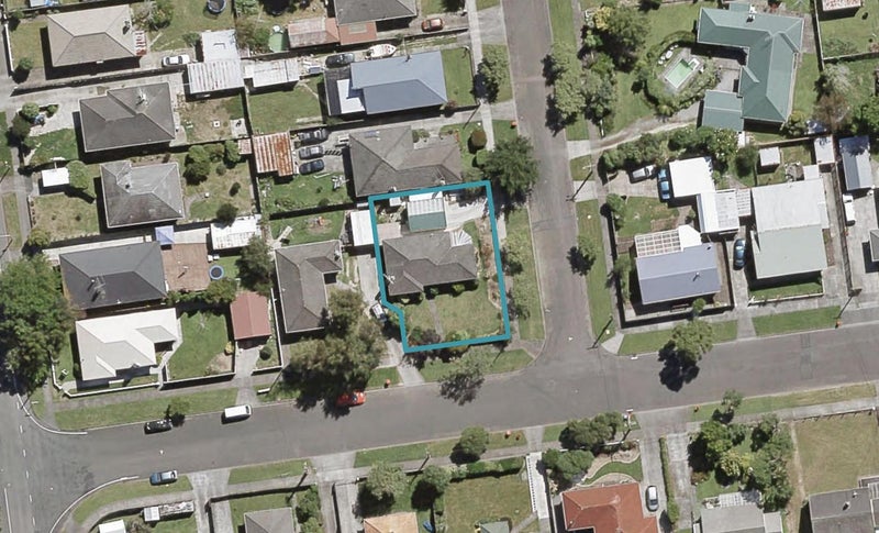 1 Poplar Grove, Ebdentown, Upper Hutt - Carousel 1