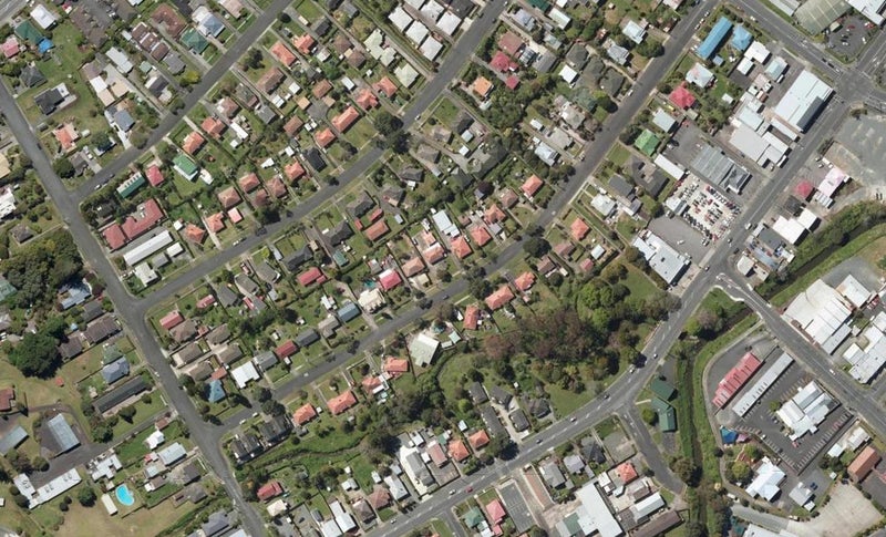 42 First Avenue, Avenues, Whangarei - Carousel 1