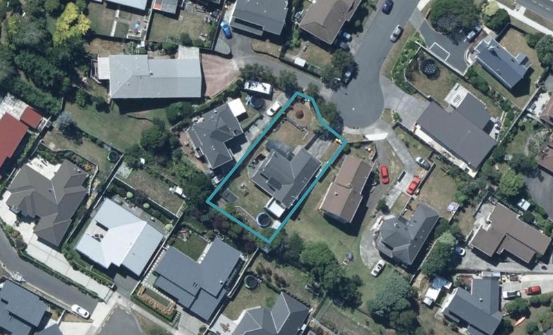 10 The Haven, Whitby, Porirua - Carousel 1