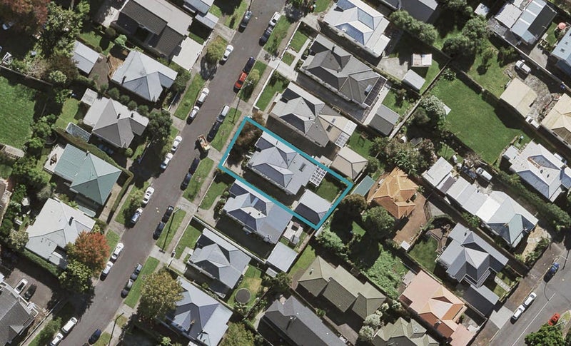 9 Sunnyvale Road, Greenlane, Auckland - Carousel 1
