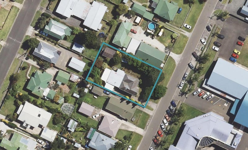 33 Wellington Street, Te Hapara, Gisborne - Carousel 1