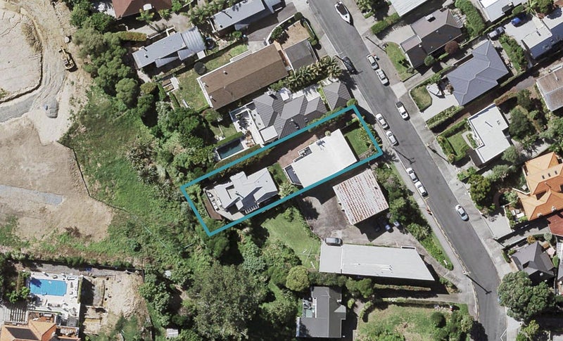 44 Comins Crescent, Mission Bay, Auckland - Carousel 1