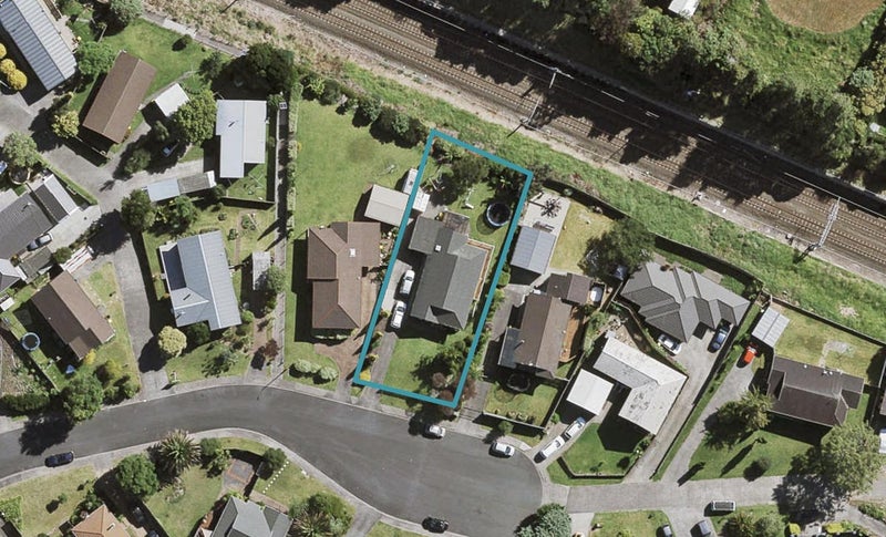 20 Miriam Corban Heights, Henderson, Auckland - Carousel 1