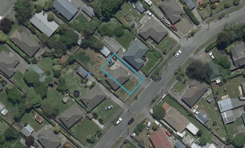 51 Flay Crescent, Burnside, Christchurch - Carousel 1