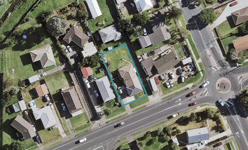 103 Mahia Road, Wattle Downs, Auckland - Carousel 1