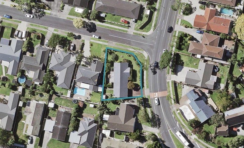163 PRINCE REGENT DR, Farm Cove, Auckland - Carousel 1