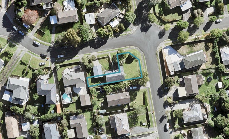 2A Babington Place, Torbay, Auckland - Carousel 1