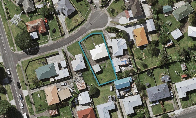 5 Grundy Place, Otara, Auckland - Carousel 1