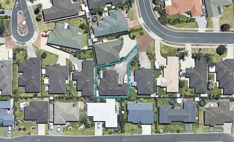 133 Longview Drive, Papamoa Beach, Papamoa - Carousel 1