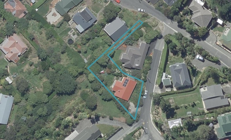 28 Birchfield Avenue, North East Valley, Dunedin - Carousel 1