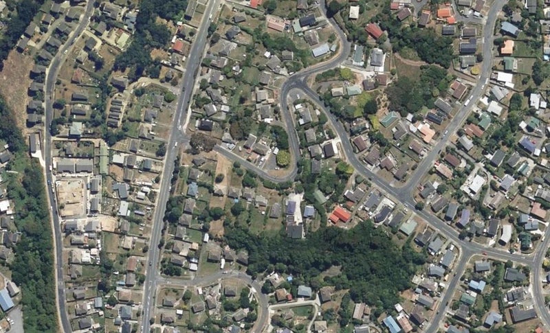 9 Downes Street, Tītahi Bay, Porirua - Carousel 1