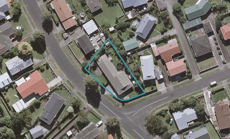 10 Gardenia Avenue, Bell Block, New Plymouth - Carousel 1