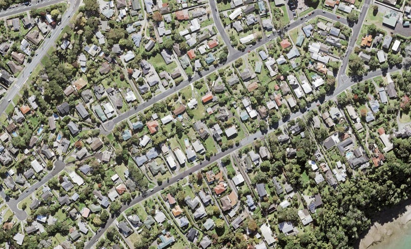 77B Cliff View Drive, Green Bay, Auckland - Carousel 1