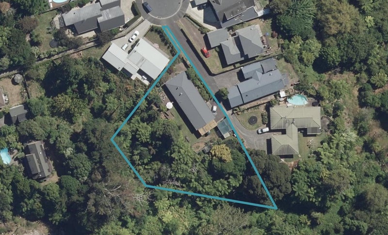 20 McDowall Place, Queenwood, Hamilton - Carousel 1
