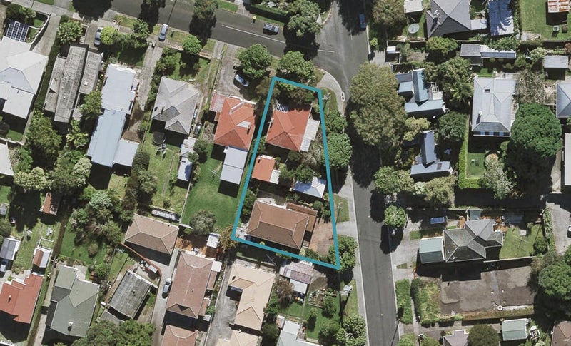 4 Mariri Road, Onehunga, Auckland - Carousel 1