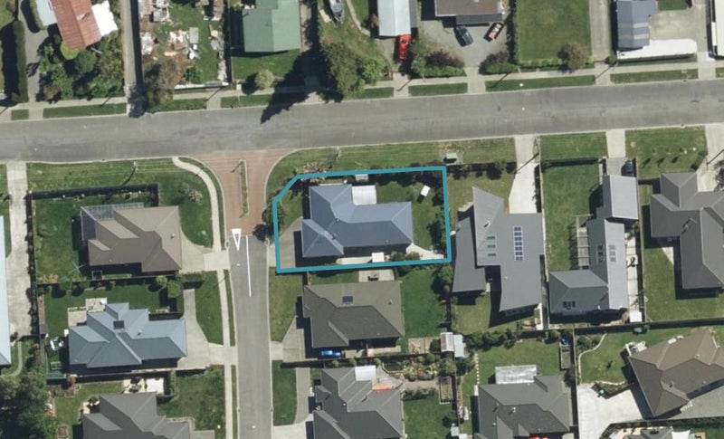 1 Willis Place, Renwick - Carousel 1