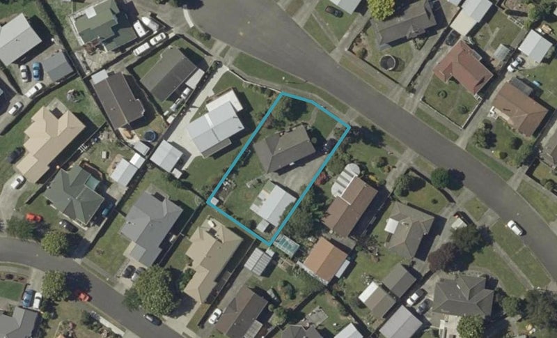 15 Cedar Grove, Highbury, Palmerston North - Carousel 1