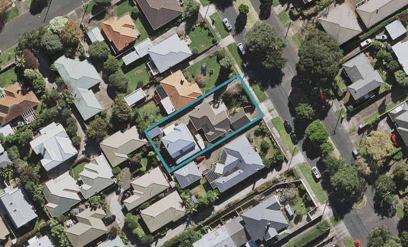 70A Moana Avenue, One Tree Hill, Auckland - Carousel 1