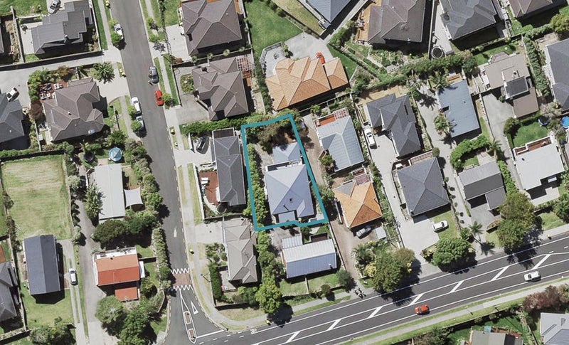 29 Rosedale Road, Pinehill, Auckland - Carousel 1