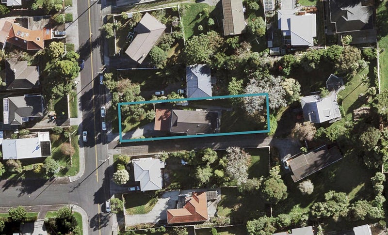 80 Whitney Street, New Windsor, Auckland - Carousel 1