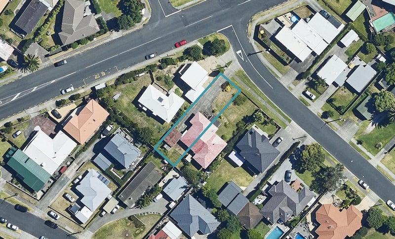 116A Valley Road, Mount Maunganui, Mount Maunganui - Carousel 1