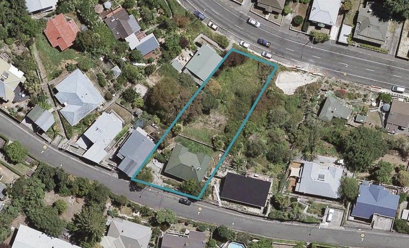 11 Fitzroy Road, Bluff Hill, Napier - Carousel 1