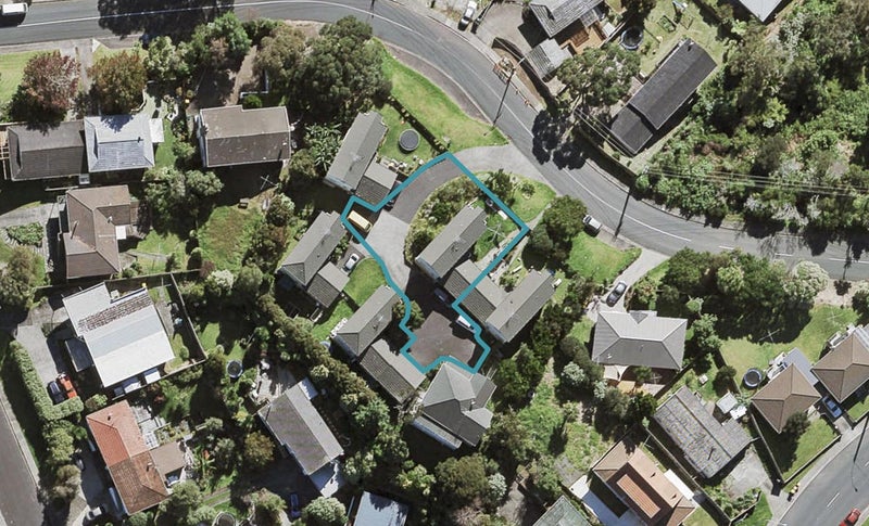 8 Bayview Road, Bayview, Auckland - Carousel 1