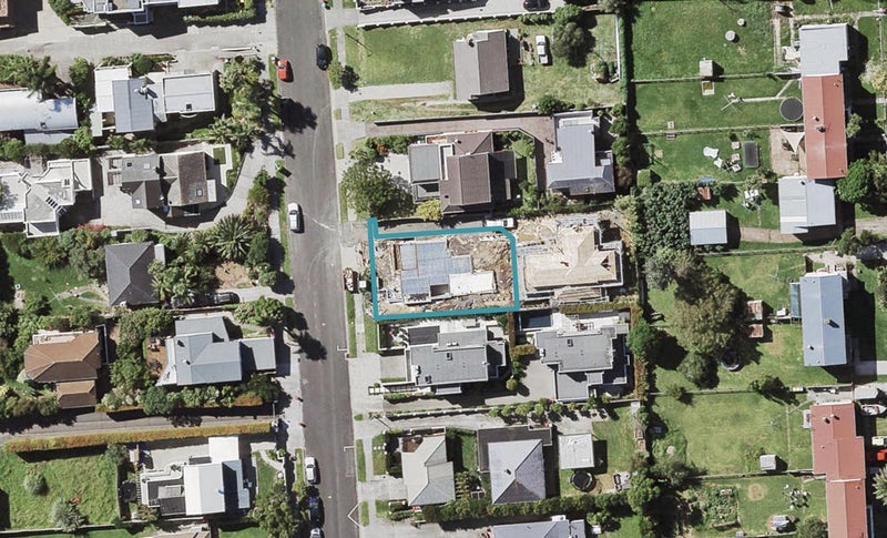 13A Takitimu Street, Orakei, Auckland - Carousel 1