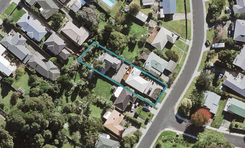 2/38 Tilden Avenue, Hillcrest, Auckland - Carousel 1